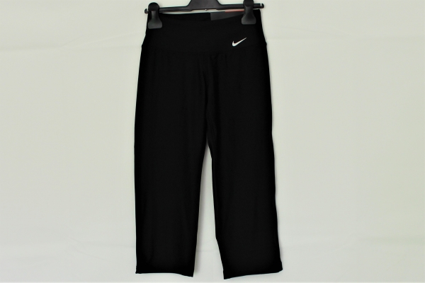 Nike Damen 3/4 Tights schwarz Gr. XS