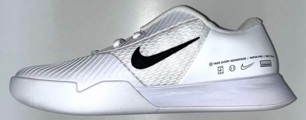 Nike Herren Tennisschuhe Zoom Vapor Pro Carpet CPT Hallenschuhe weiß-schwarz