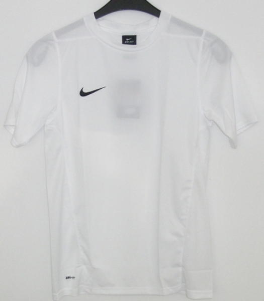 Nike Jungen Boys Funktionsshirt weiß Gr. L 152-158cm